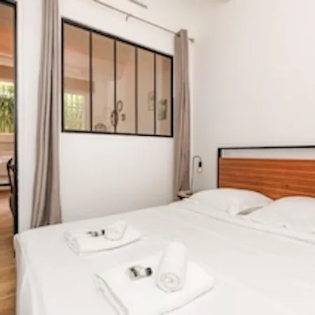 Apartment Le Notting Nid Chic Renove Coeur Du Vieil Antibes